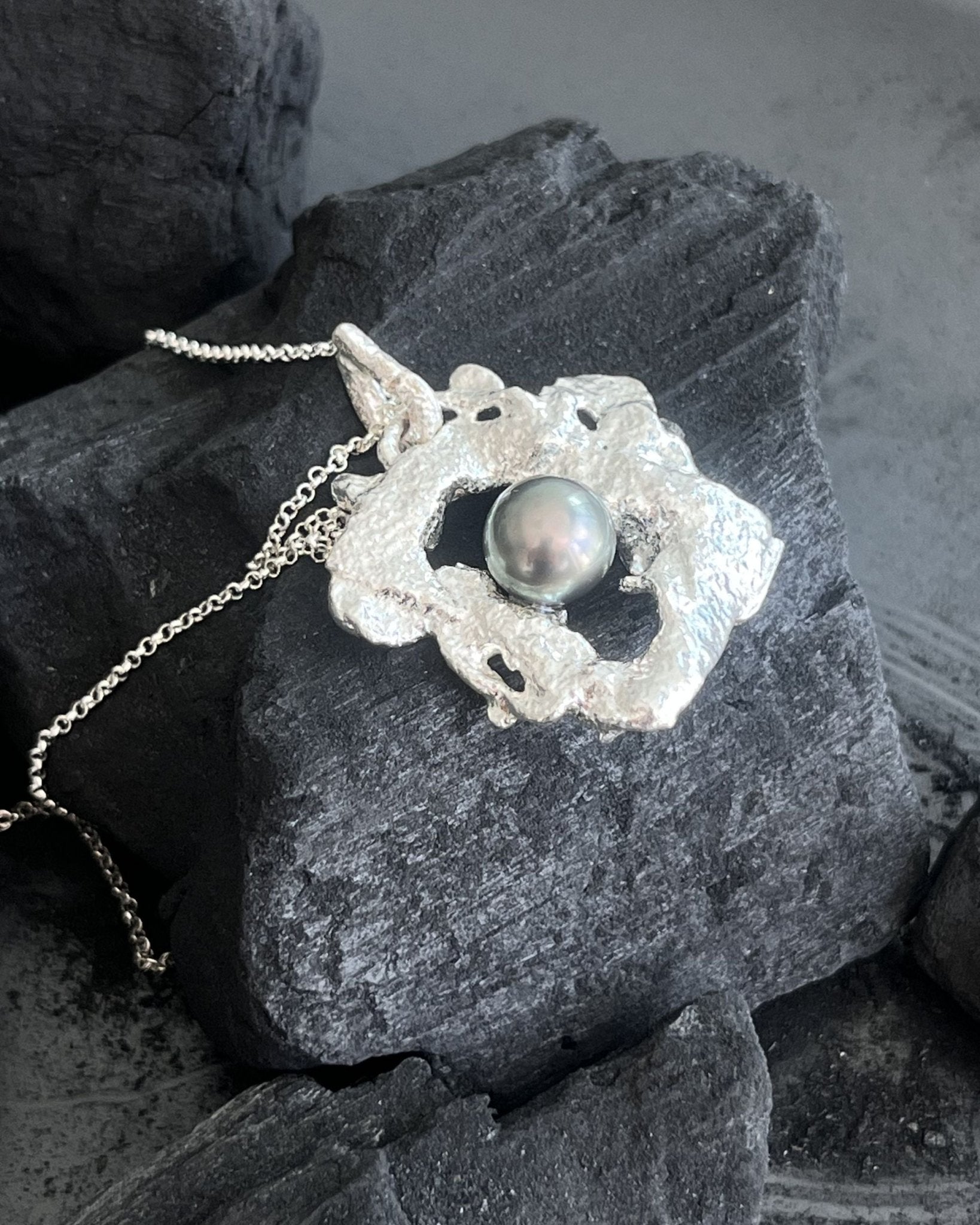 Pendentif Impact - Honu Handmade Jewellery