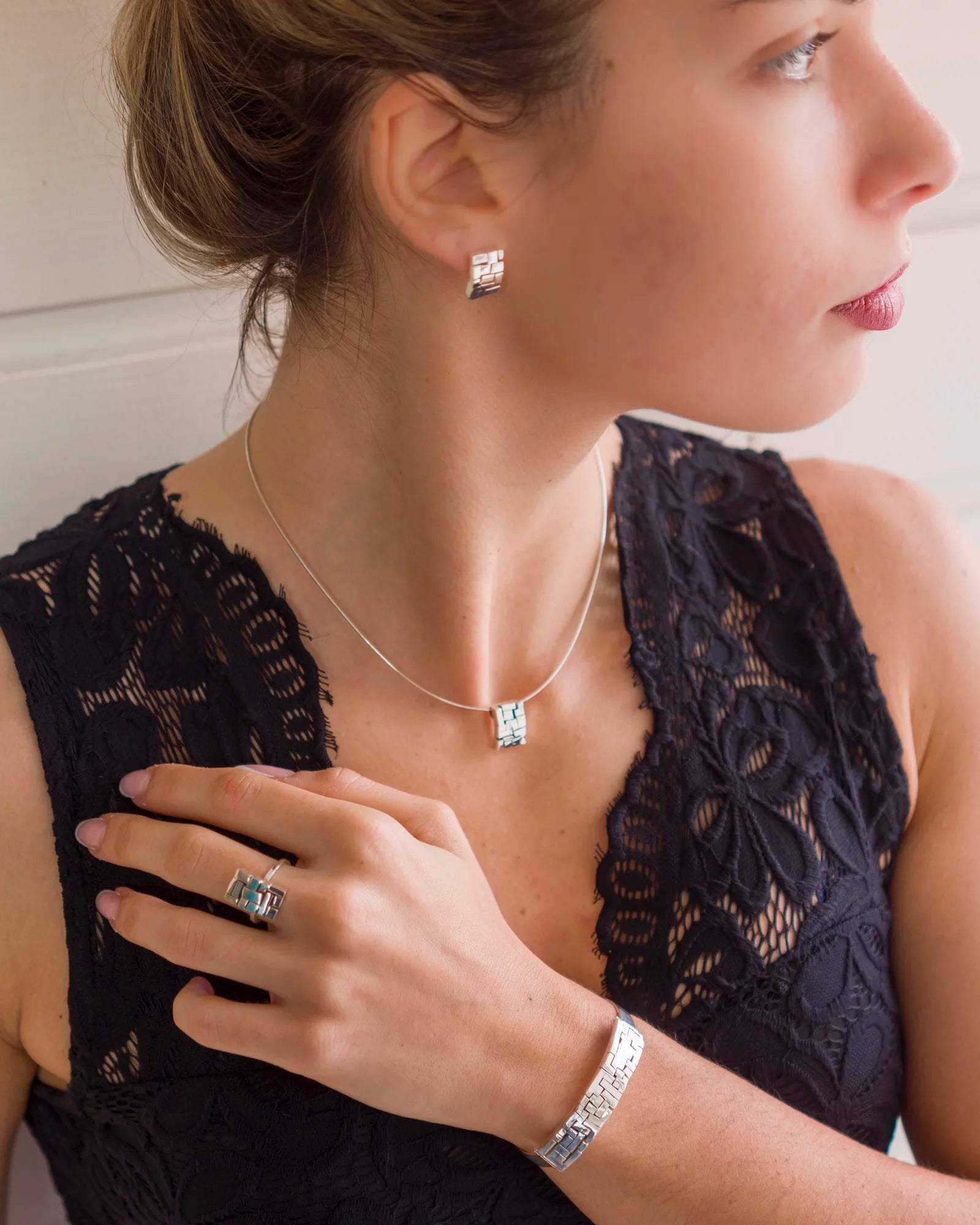 Bague Block B detail finition artisanale Collection Josephine B
