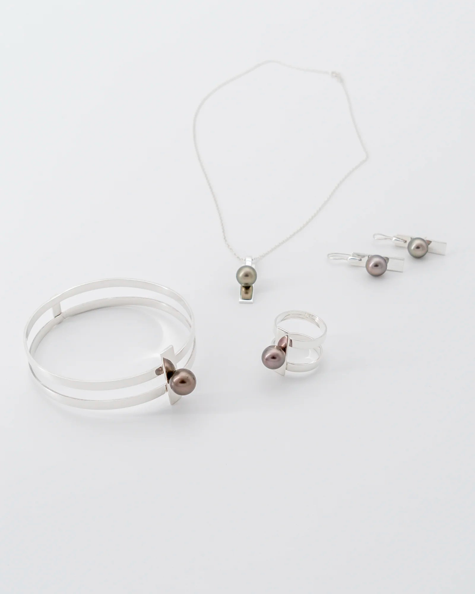 Parure Art Déco design années 1920 Collection Josephine B. Parure Flappers | Honu Handmade Jewellery