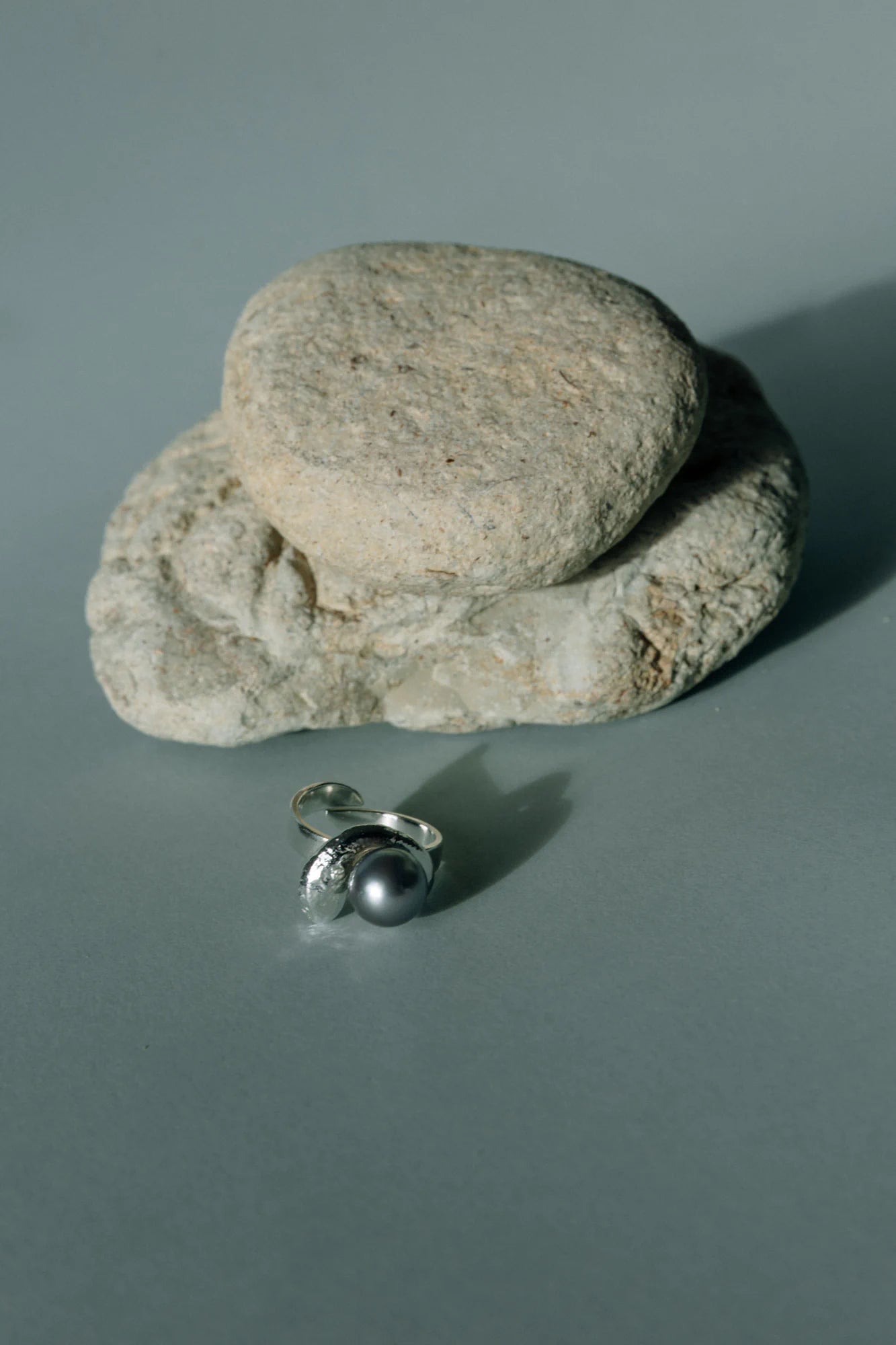 Bague Alien, de la collection Brut., shooting Spring Summer 2026 | Honu