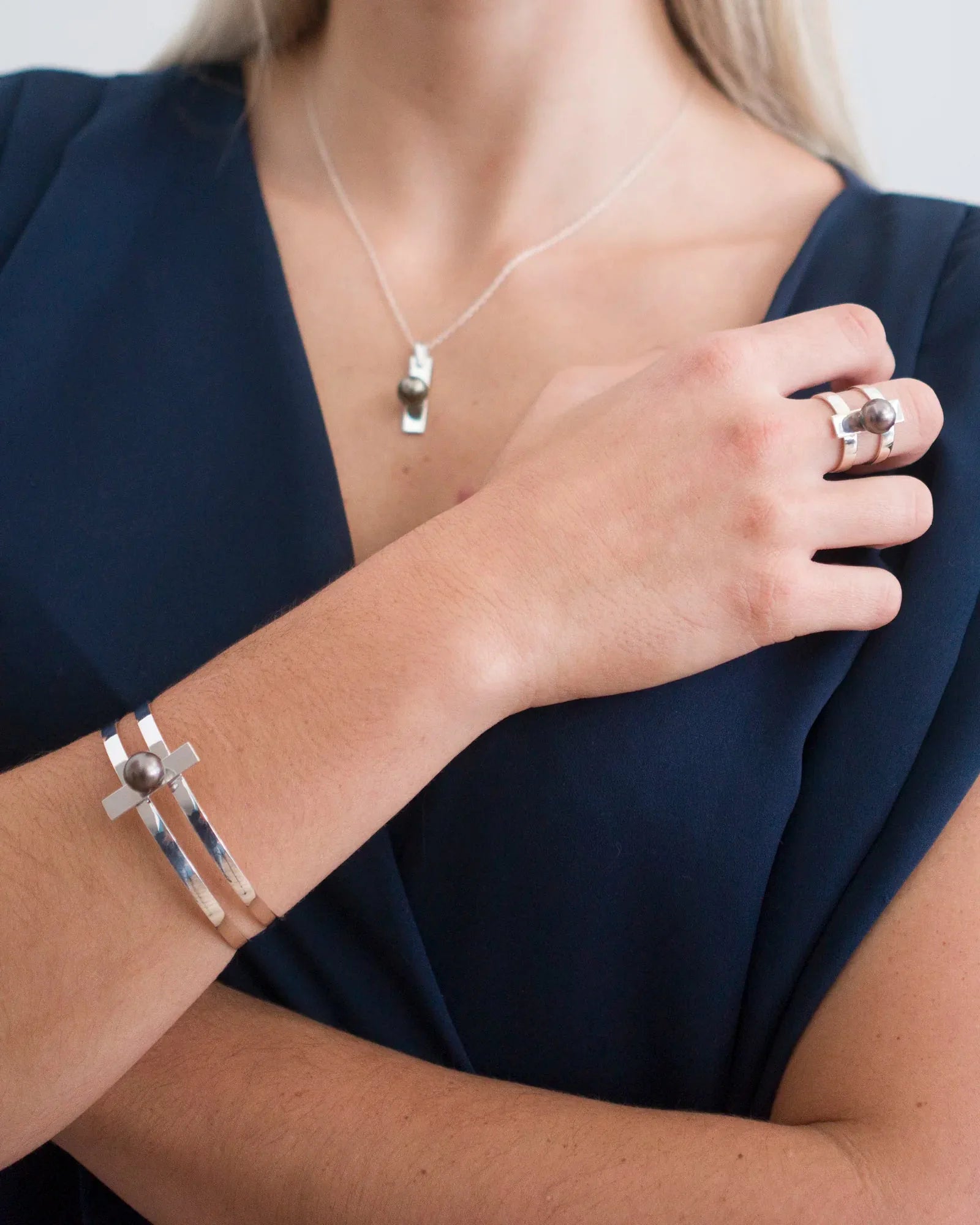 Parure Flappers argent massif et perles de Tahiti — collection Joséphine B.