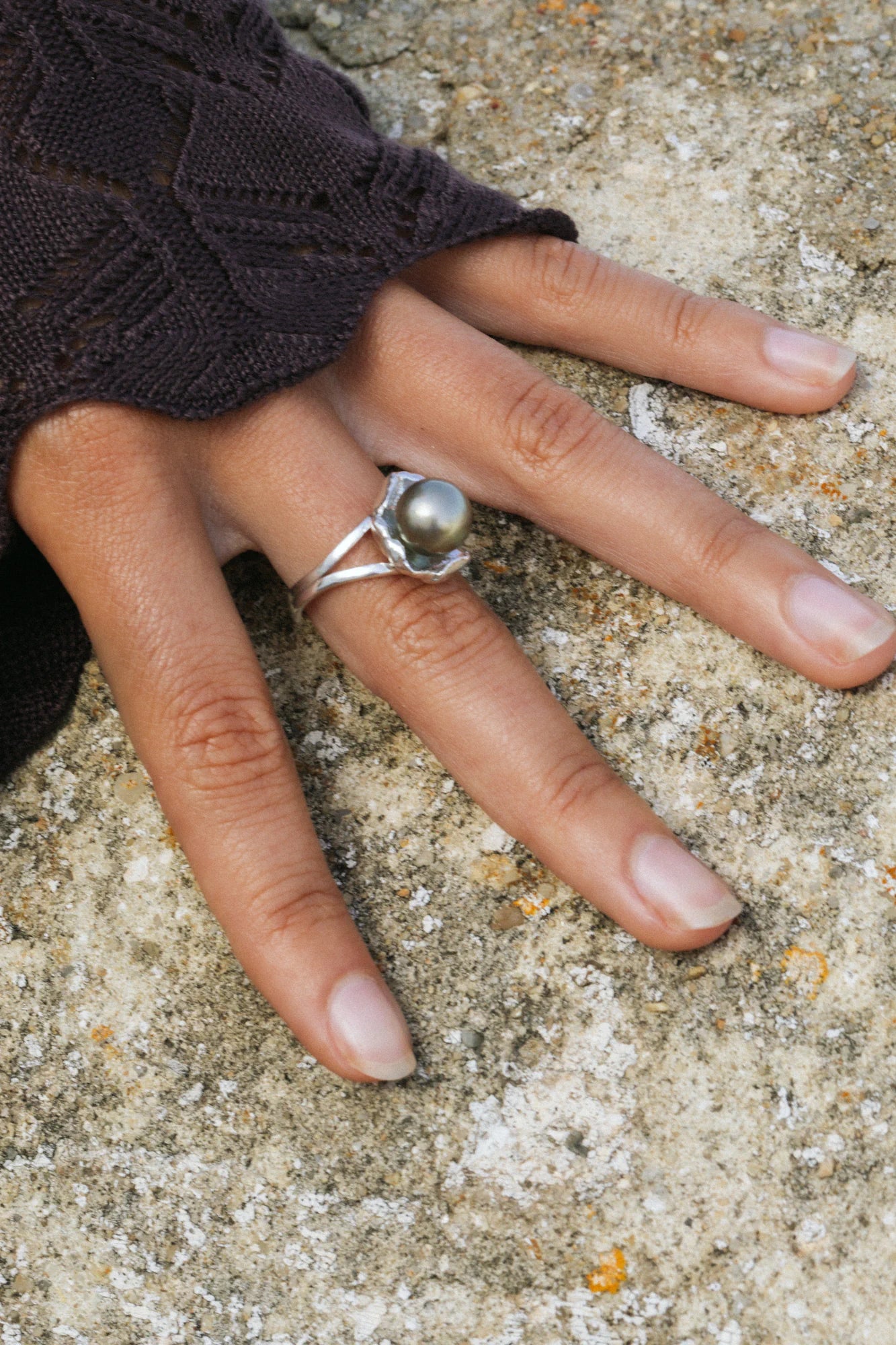 Bague Nui'i'a en gros plan, de la collection Lagon, shooting Spring Summer 2026 | Honu