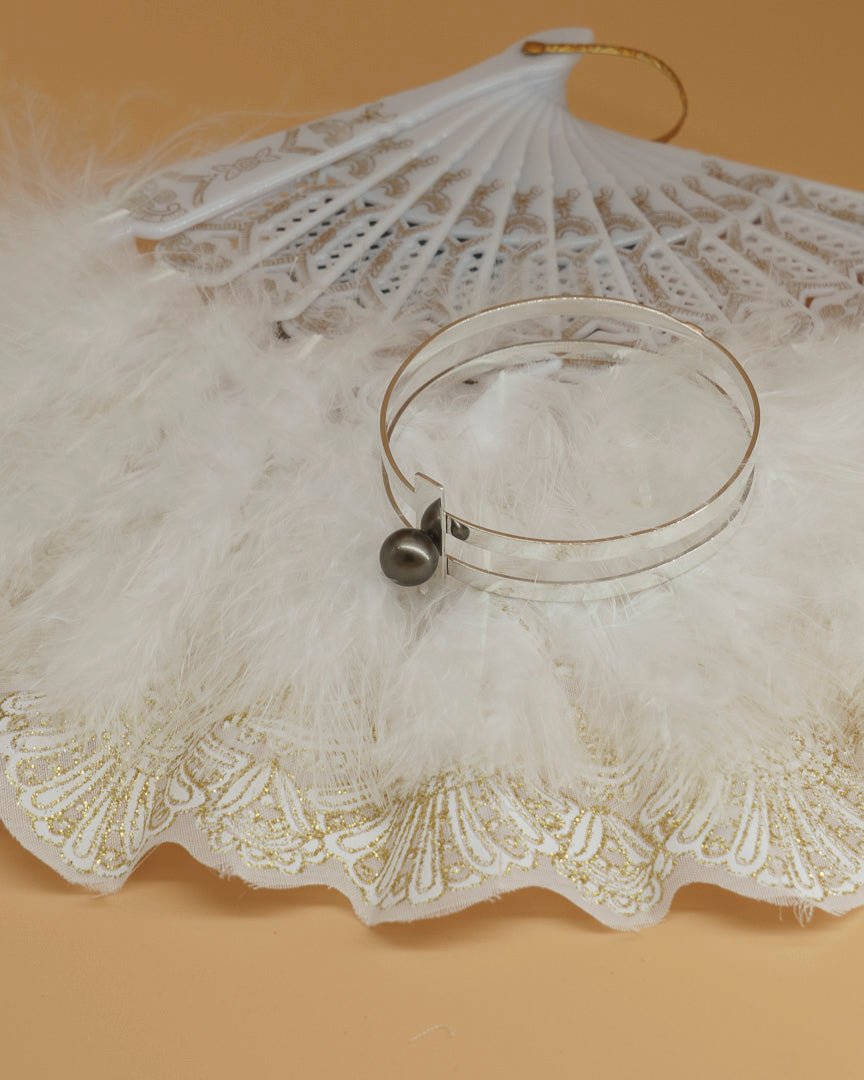 Bracelet Flappers double rigide argent 925 perle Tahiti art déco années 1920 vue principale | Honu Handmade Jewellery