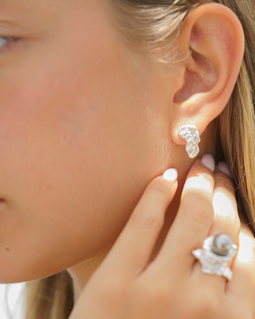 Boucles asymétriques Catrina argent 925 design brut tradition mexicaine | Honu Handmade Jewellery