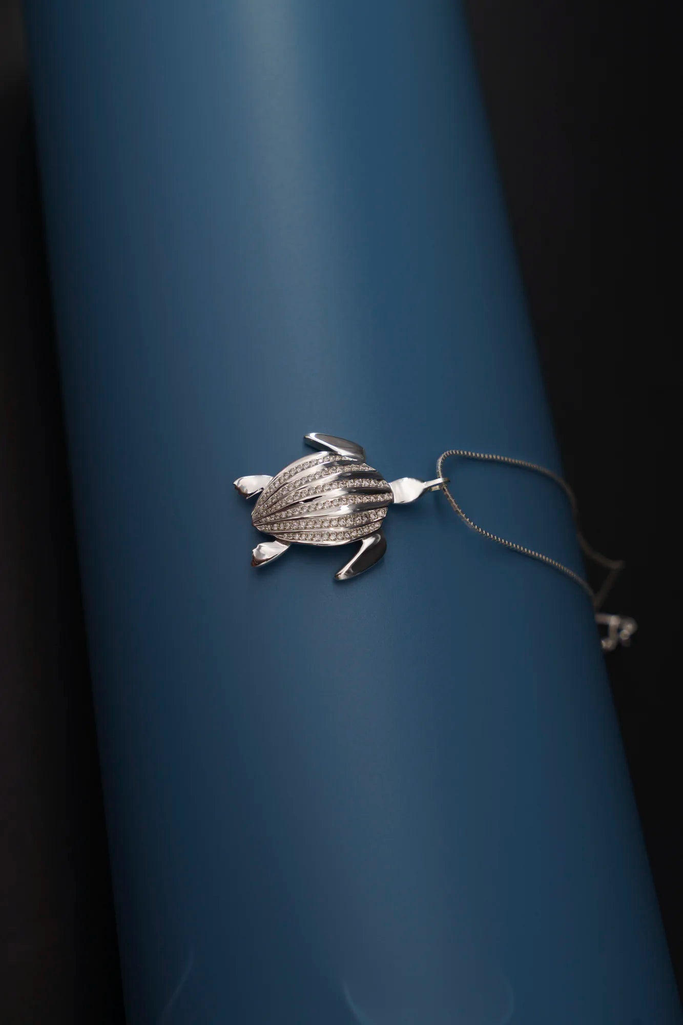 Totem Luth pendant, Totem Luth Collection | Honu